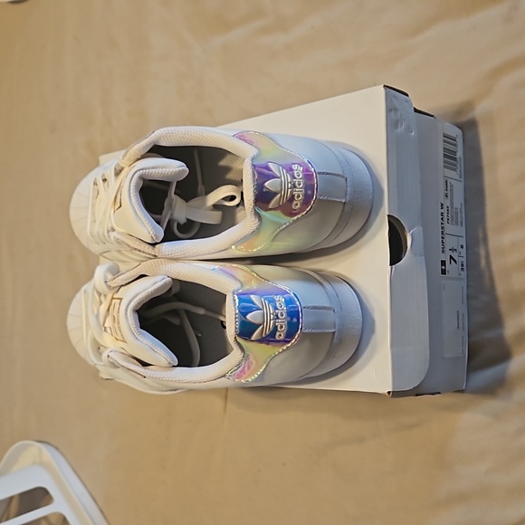 Adidas superstar womens size 7.5 - Picture 3 of 5
